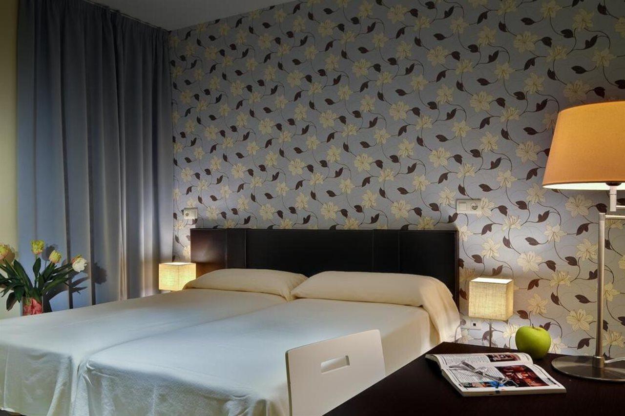 Apartamentos Las Cruces Sevilla Kültér fotó