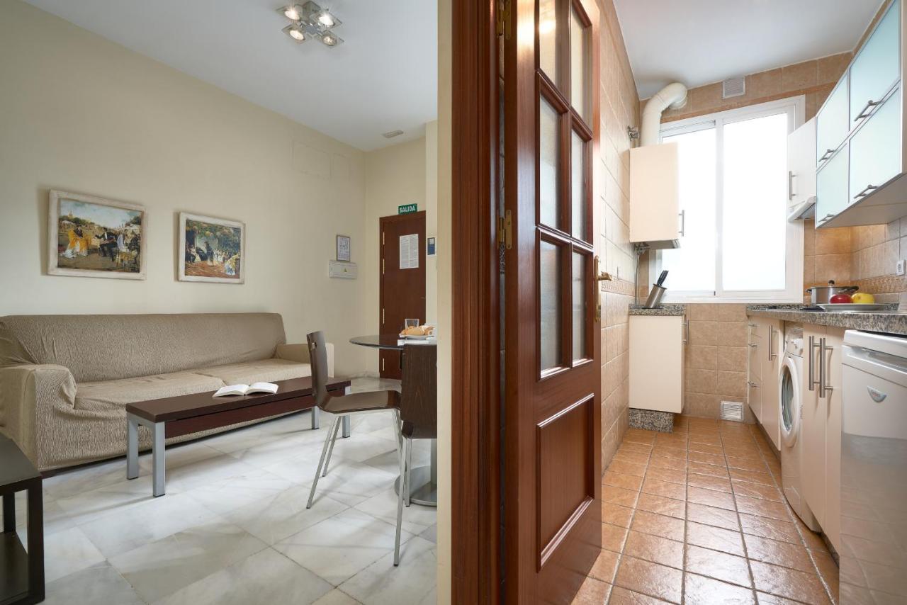 Apartamentos Las Cruces Sevilla Kültér fotó