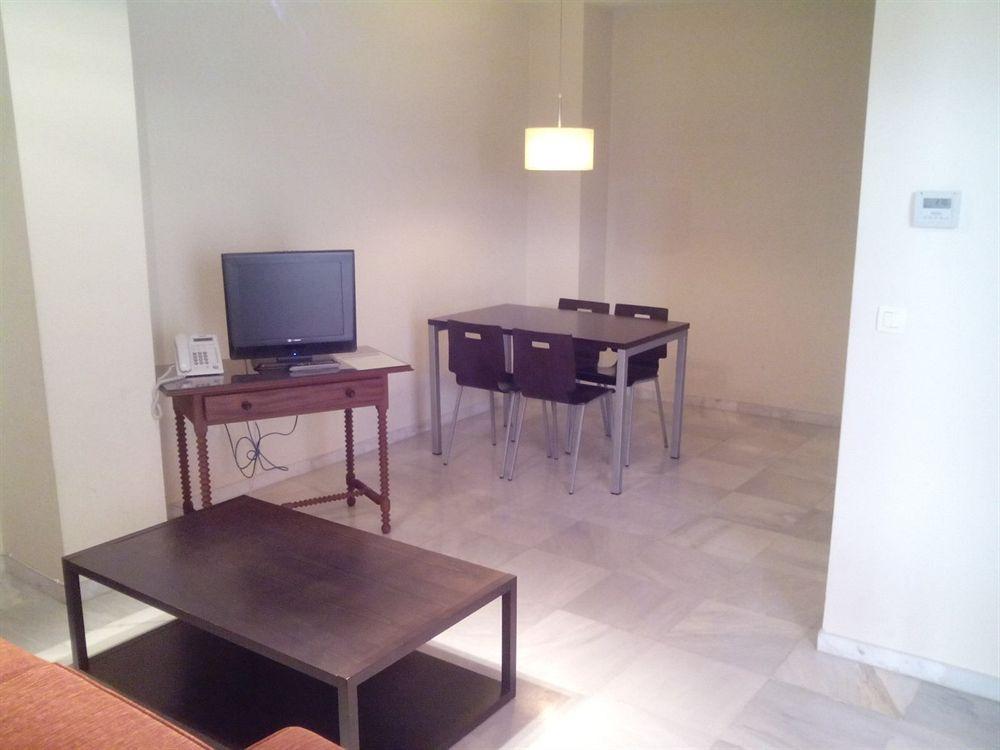 Apartamentos Las Cruces Sevilla Kültér fotó