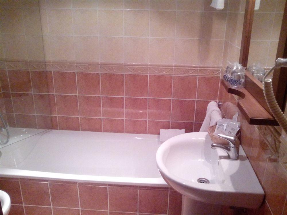 Apartamentos Las Cruces Sevilla Kültér fotó